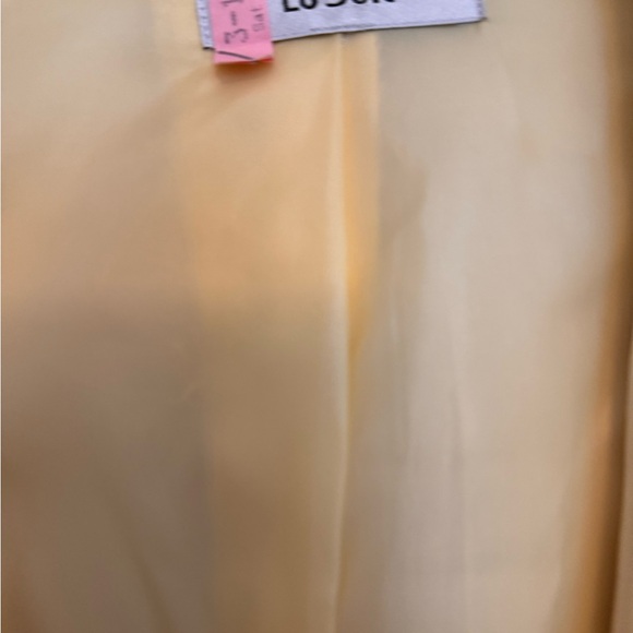 2pc skirt suit - Picture 2 of 3